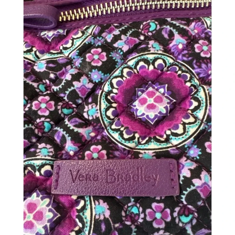 Vera Bradley Plum Pansy Quilted Cotton Crossbody Bag Purple‎ Floral Medallion